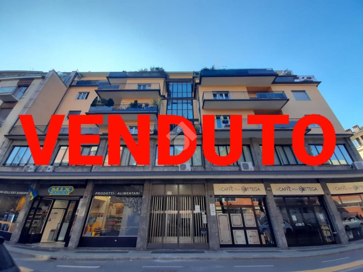 4 rooms Apartment in Bergamo, Italy No. 4683