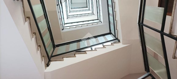 4 rooms Apartment in Bergamo, Italy No. 4683 24