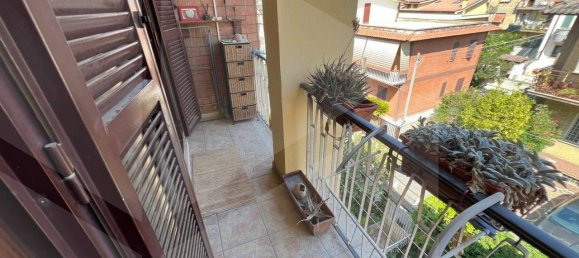 3-salle Appartement à Rome, Italy No. 28718 23