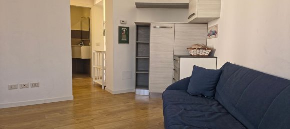 2 bedrooms Apartment in Milan, Italy No. 364961 2