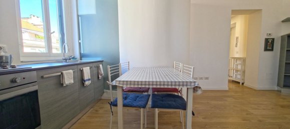 2 bedrooms Apartment in Milan, Italy No. 364961 3