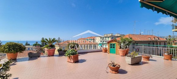 4 rooms Penthouse in Sanremo, Italy No. 265721 4