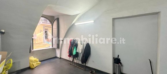 Коммерческая недвижимость с 2 комнатами в Неаполь, Италия № 188482 3