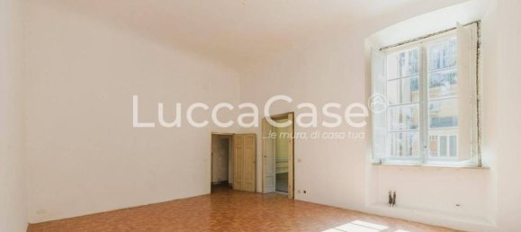 3 bedrooms Apartment in Lucca, Italy No. 273998 15