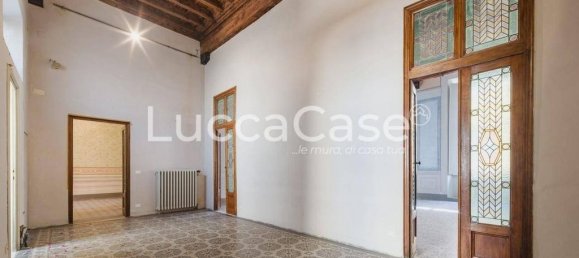 3 bedrooms Apartment in Lucca, Italy No. 273998 18