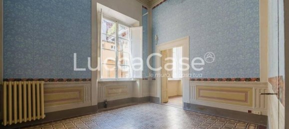 3 bedrooms Apartment in Lucca, Italy No. 273998 10