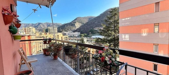 3غرفة شقة في Genoa, Italy رقم 157666 11