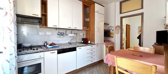 3غرفة شقة في Genoa, Italy رقم 157666 10