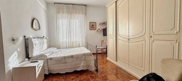 3غرفة شقة في Genoa, Italy رقم 157666 20