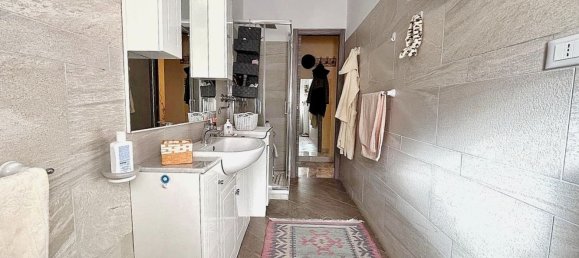 3غرفة شقة في Genoa, Italy رقم 157666 18