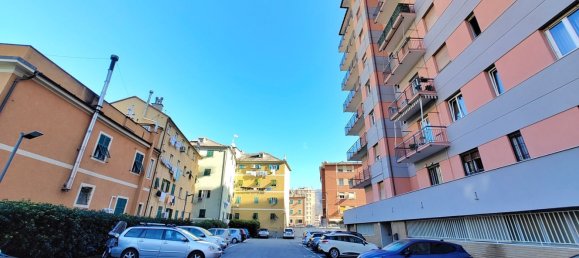 3غرفة شقة في Genoa, Italy رقم 157666 2