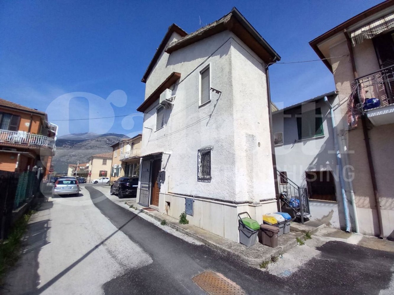 3 rooms House in Sora, Italy No. 54279