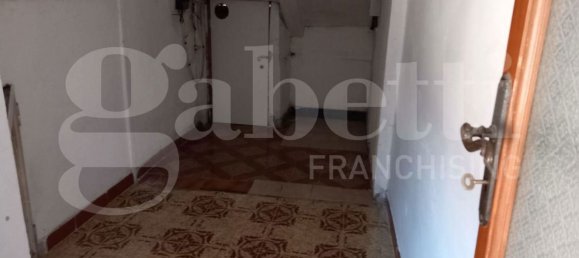 3 rooms House in Sora, Italy No. 54279 16