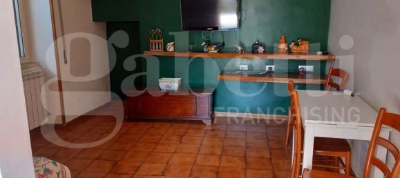 3 rooms House in Sora, Italy No. 54279 6