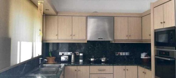 4 bedrooms Villa in Polis, Cyprus No. 6822 3