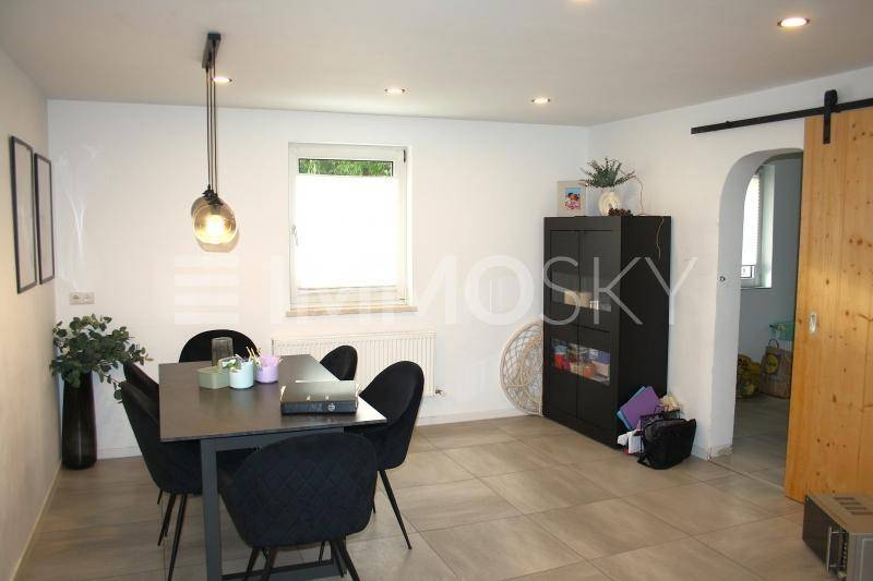 Adosado de 4 habitaciónes en Wels, Austria No. 225391