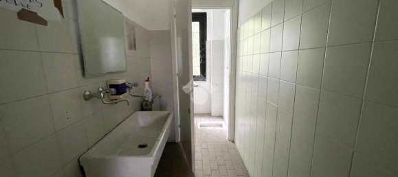 900m² Warehouse in Legnano, Italy No. 292371 23