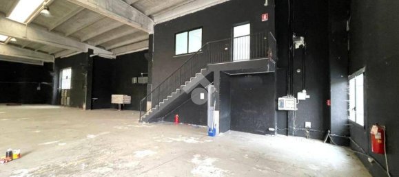 900m² Warehouse in Legnano, Italy No. 292371 15