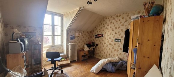 5 bedrooms House in Chateaumeillant, France No. 72415 18