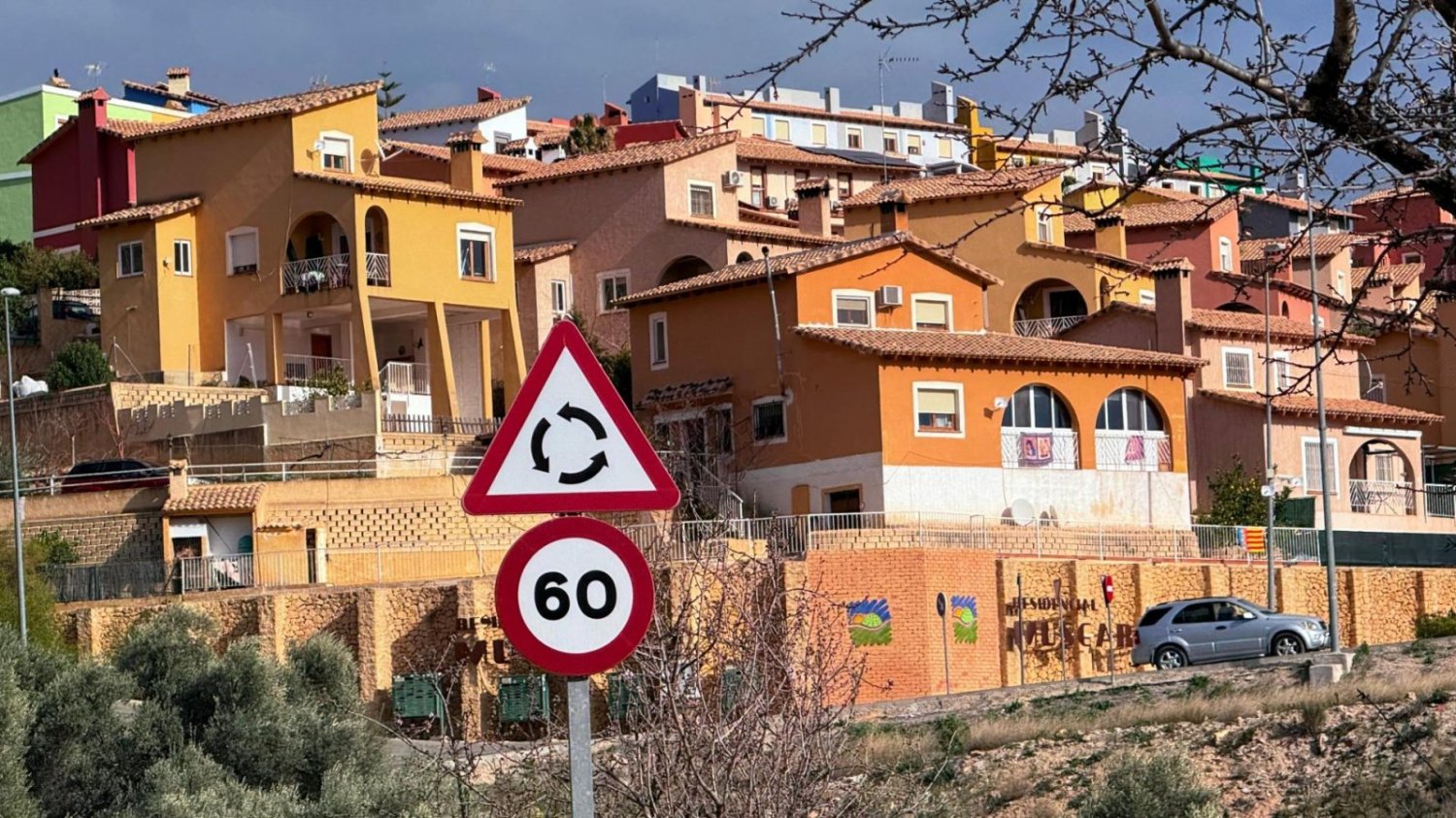 3 bedrooms House in Relleu, Spain No. 283895