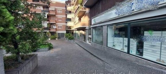 4 rooms Apartment in Rome, Italy No. 194515 38