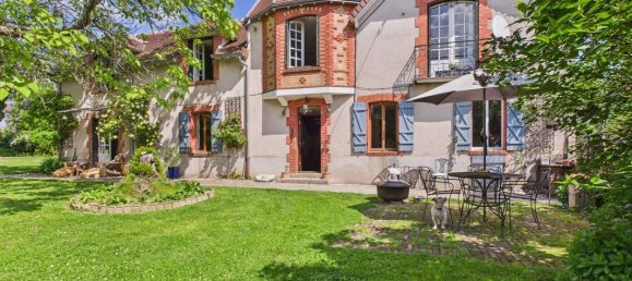 Casa de 4 dormitorios en Cromac, France No. 335729 14