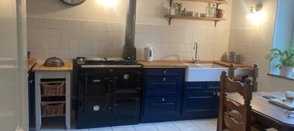 Casa de 4 dormitorios en Cromac, France No. 335729 6