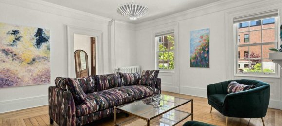 4 bedrooms House in Halifax, Canada No. 265 7