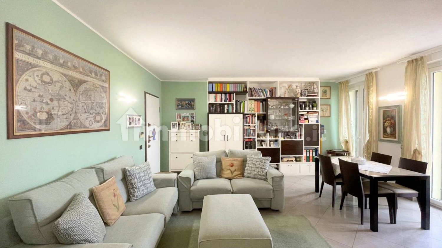 2 bedrooms Apartment in Montano Lucino, Italy No. 369909