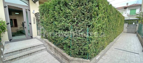 2 bedrooms Apartment in Montano Lucino, Italy No. 369909 74