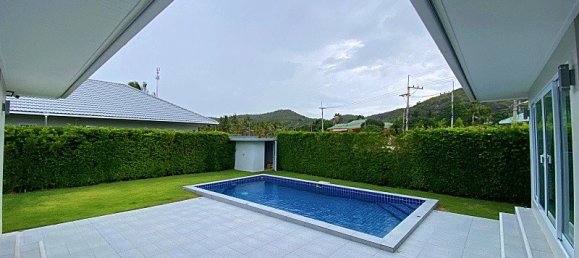 3 bedrooms Cafe / restaurant in Hua Hin, Thailand No. 8359 9