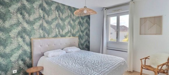 5 bedrooms House in Argenteuil, France No. 291336 10