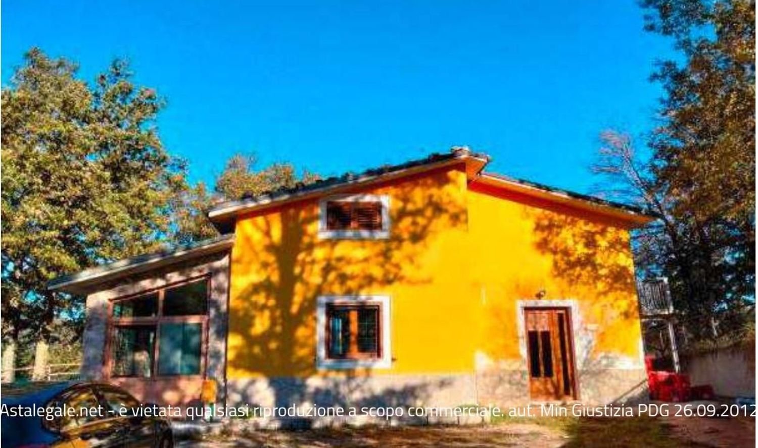 500m² Building in Guardiaregia, Italy No. 398145