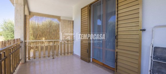 5 rooms Apartment in Corridonia, Italy No. 281408 21