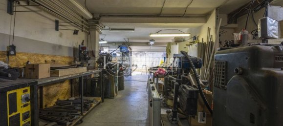 5 rooms Apartment in Corridonia, Italy No. 281408 29