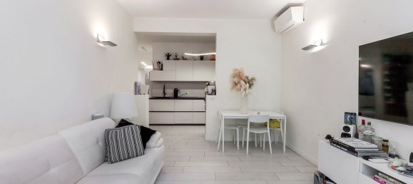 3-salle Appartement à Milan, Italy No. 285036 3