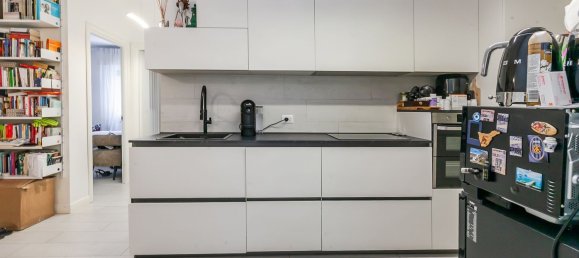 3-salle Appartement à Milan, Italy No. 285036 11