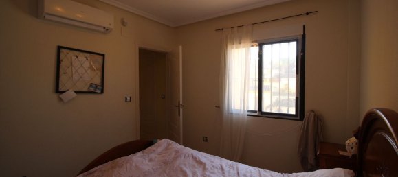 3 bedrooms House in Alicante, Spain No. 95752 10