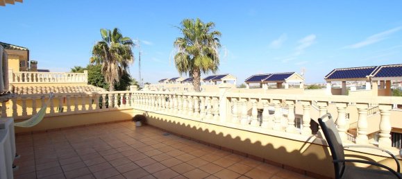 3 bedrooms House in Alicante, Spain No. 95752 18