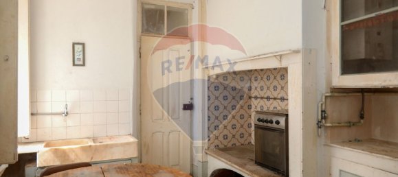 9 bedrooms Building in Caldas da Rainha, Portugal No. 63036 10