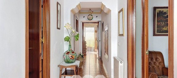 4 bedrooms House in Granada, Spain No. 151152 2