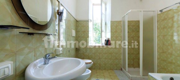 5 bedrooms Villa in Guidonia Montecelio, Italy No. 207831 18