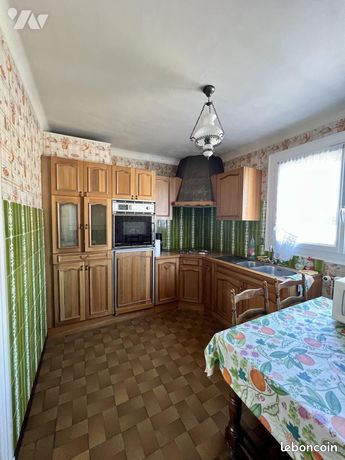 Вилла с 4 спальнями в Лорьян, Франция № 311673