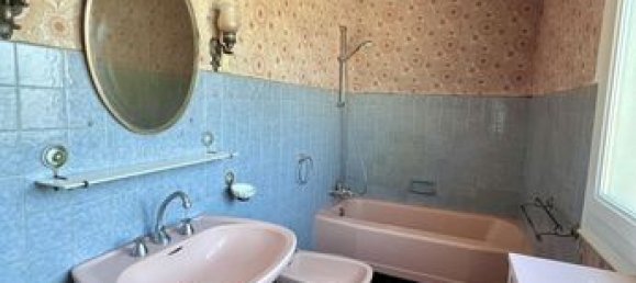 Villa de 4 dormitorios en Lorient, France No. 311673 6