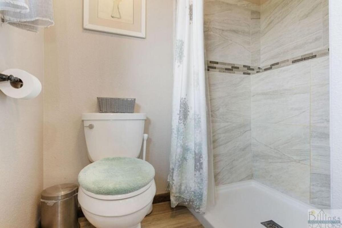 4 bedrooms House in Roundup, USA No. 372961