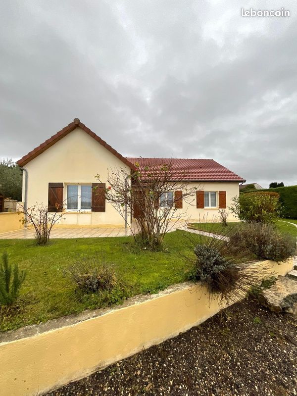 Casa T4 em Berry-Bouy, France N.º 79870