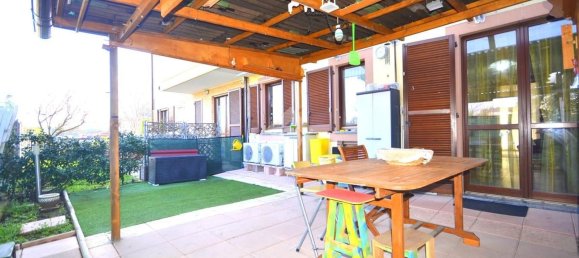 3 rooms Apartment in Caronno Pertusella, Italy No. 181909 61