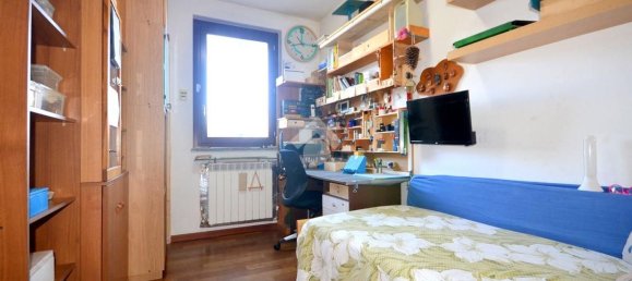 3 rooms Apartment in Caronno Pertusella, Italy No. 181909 47