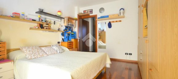 3 rooms Apartment in Caronno Pertusella, Italy No. 181909 36