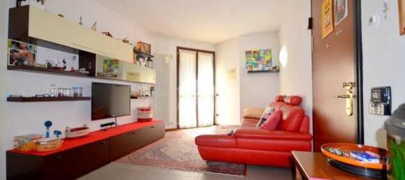3 rooms Apartment in Caronno Pertusella, Italy No. 181909 13